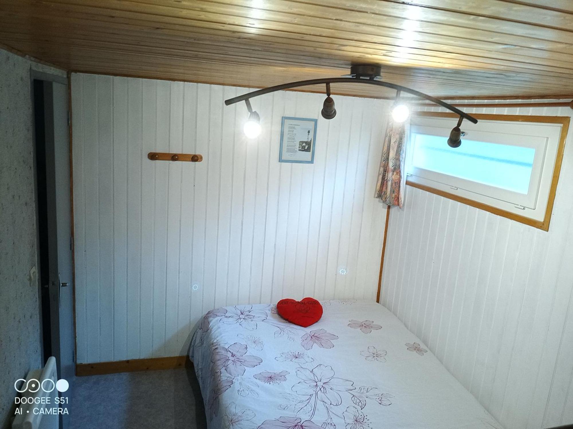 Le Studio Saint-Martin-des-Tilleuls Exterior photo